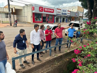 Vereadores acompanhando equipe do DNIT  vistoria a demandas de Guarai