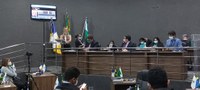 A convite de bancada Independente, diretora do HRG fala por mais de 1h na Câmara de Guaraí