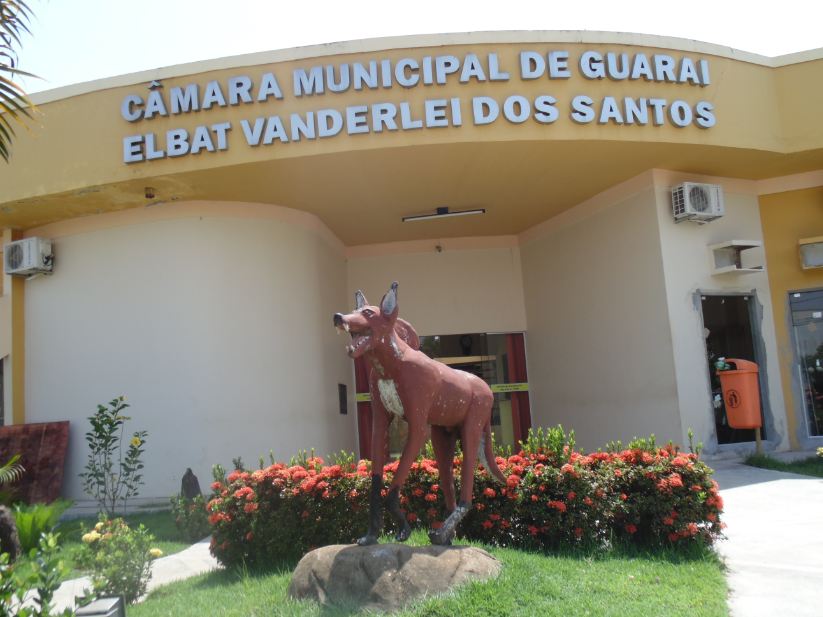 Vista da entrada da Câmara