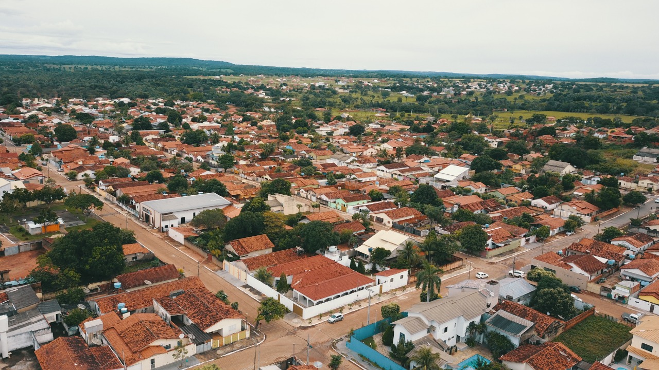 Câmara aprova doação de área para igreja e homenagens a pioneiros de Guaraí
