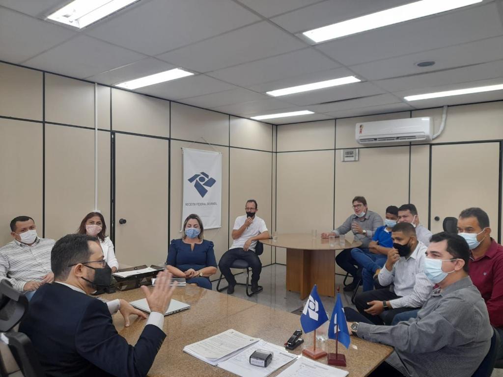 Defendido na Câmara, acordo para instalação do PAV da Receita Federal é assinado em Palmas