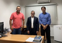 Marcelão e Fábio Santos: Vereadores se reúnem com Promotor de Justiça para discutir demandas da Feira Coberta em Guaraí