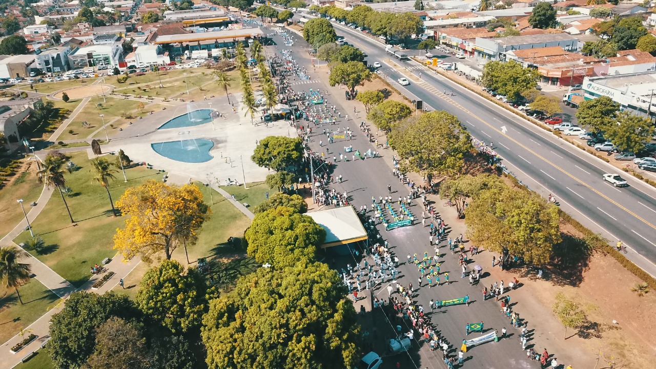 Vereadores comemoram a Independência do Brasil ao lado da população 