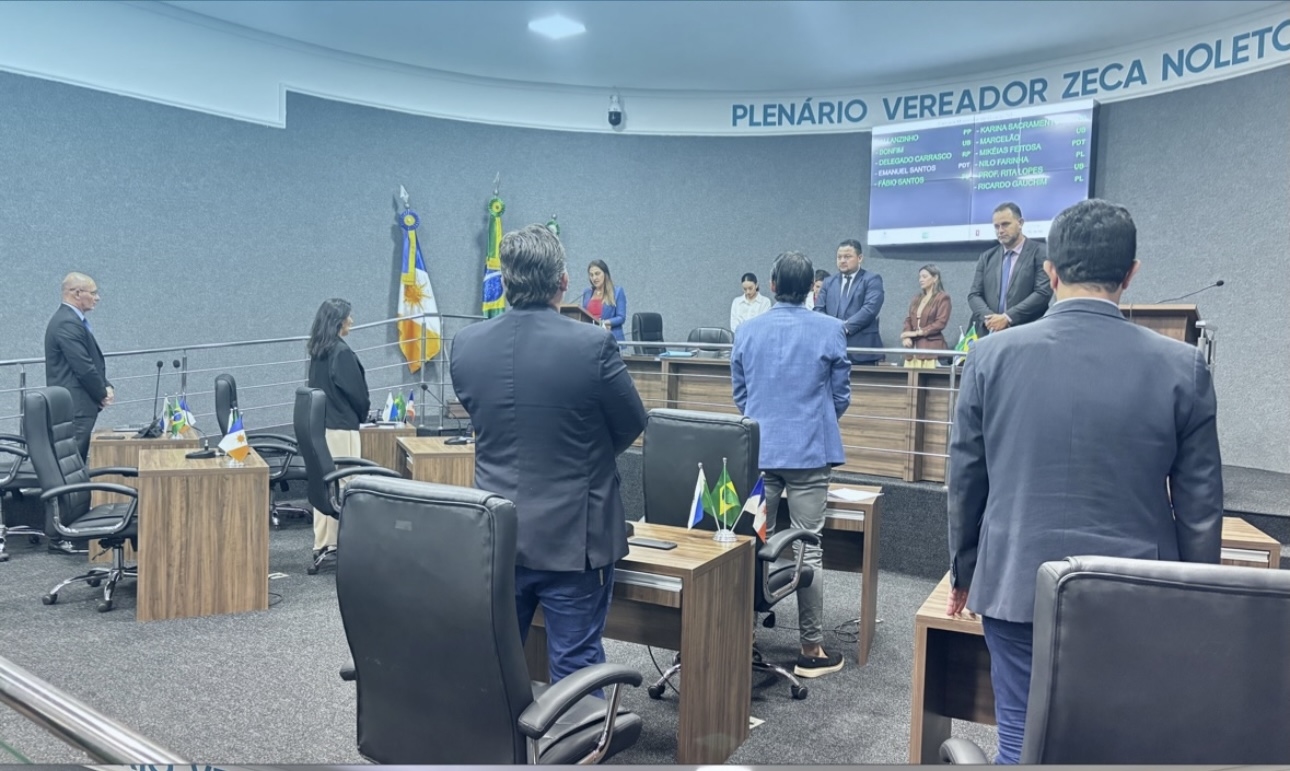 PROJETOS DE CAPACITAÇÃO, TRANSPARÊNCIA E DESENVOLVIMENTO MARCAM SESSÃO DA CÂMARA DE GUARAÍ